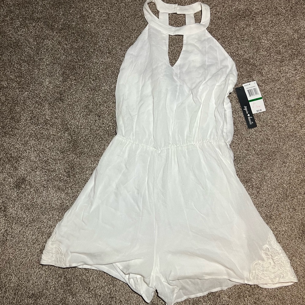 Sequin hearts white romper size Large NWT.       CB35
